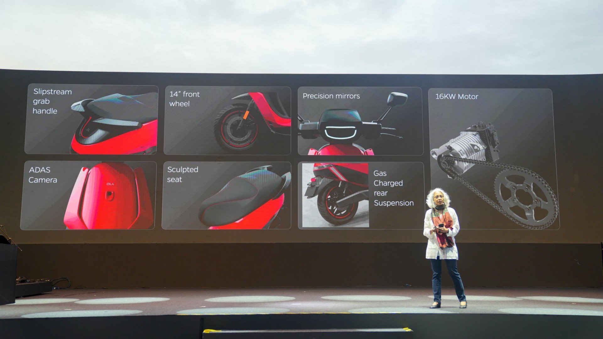 Ola Electric ra mắt S1 Pro Sport, xe máy điện đầu tiên tại Ấn Độ có ADAS