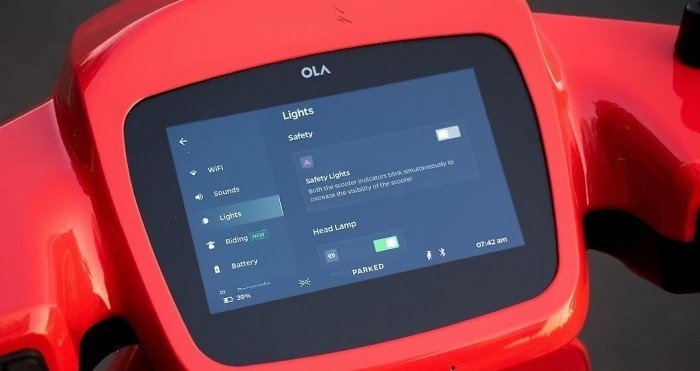 Ola Electric ra mắt S1 Pro Sport, xe máy điện đầu tiên tại Ấn Độ có ADAS