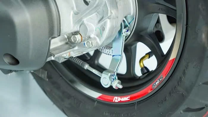 Honda Giorno+ SC35 ThaiGP bản giới hạn đầu tiên về Việt Nam