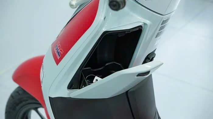 Honda Giorno+ SC35 ThaiGP bản giới hạn đầu tiên về Việt Nam