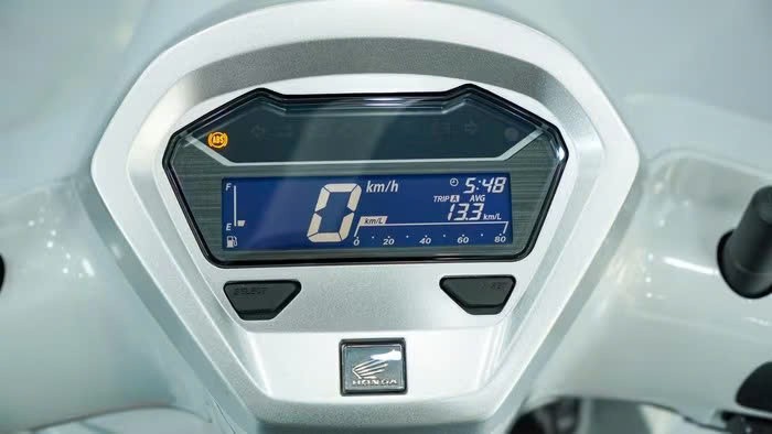Honda Giorno+ SC35 ThaiGP bản giới hạn đầu tiên về Việt Nam