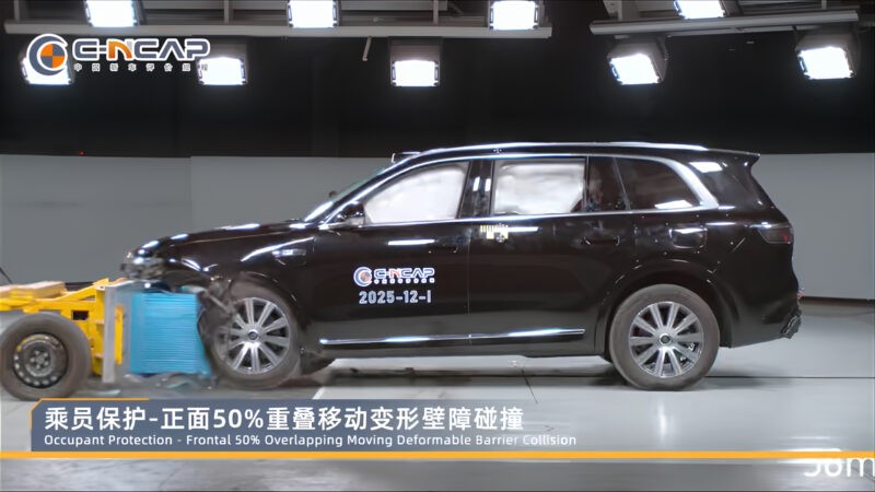 Aito M8 là mẫu xe đạt điểm số an toàn nhất từ C-NCAP