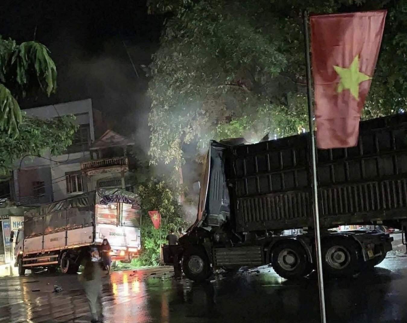 Tổng hợp tin tức tai nạn giao thông ngày 22/8/2025 Tổng hợp tin tức tai nạn giao thông ngày 22/8/2025