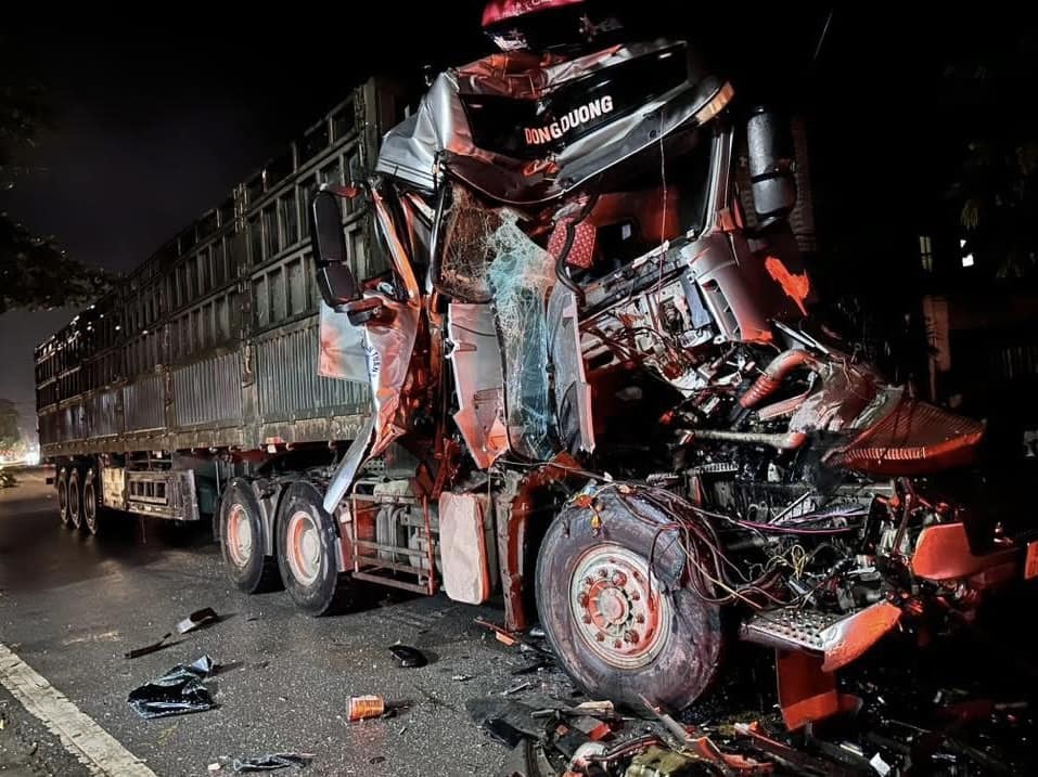 Tổng hợp tin tức tai nạn giao thông ngày 22/8/2025 Tổng hợp tin tức tai nạn giao thông ngày 22/8/2025