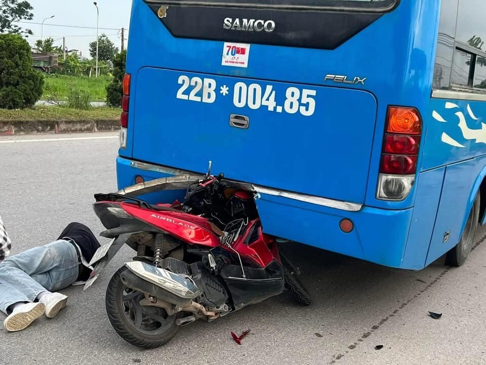 Tổng hợp tin tức tai nạn giao thông ngày 22/8/2025 Tổng hợp tin tức tai nạn giao thông ngày 22/8/2025