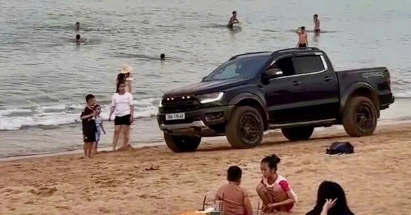 Lĩnh 6 tháng tù vì lái xe bán tải bấm còi inh ỏi trên bãi biển Tuy Hòa