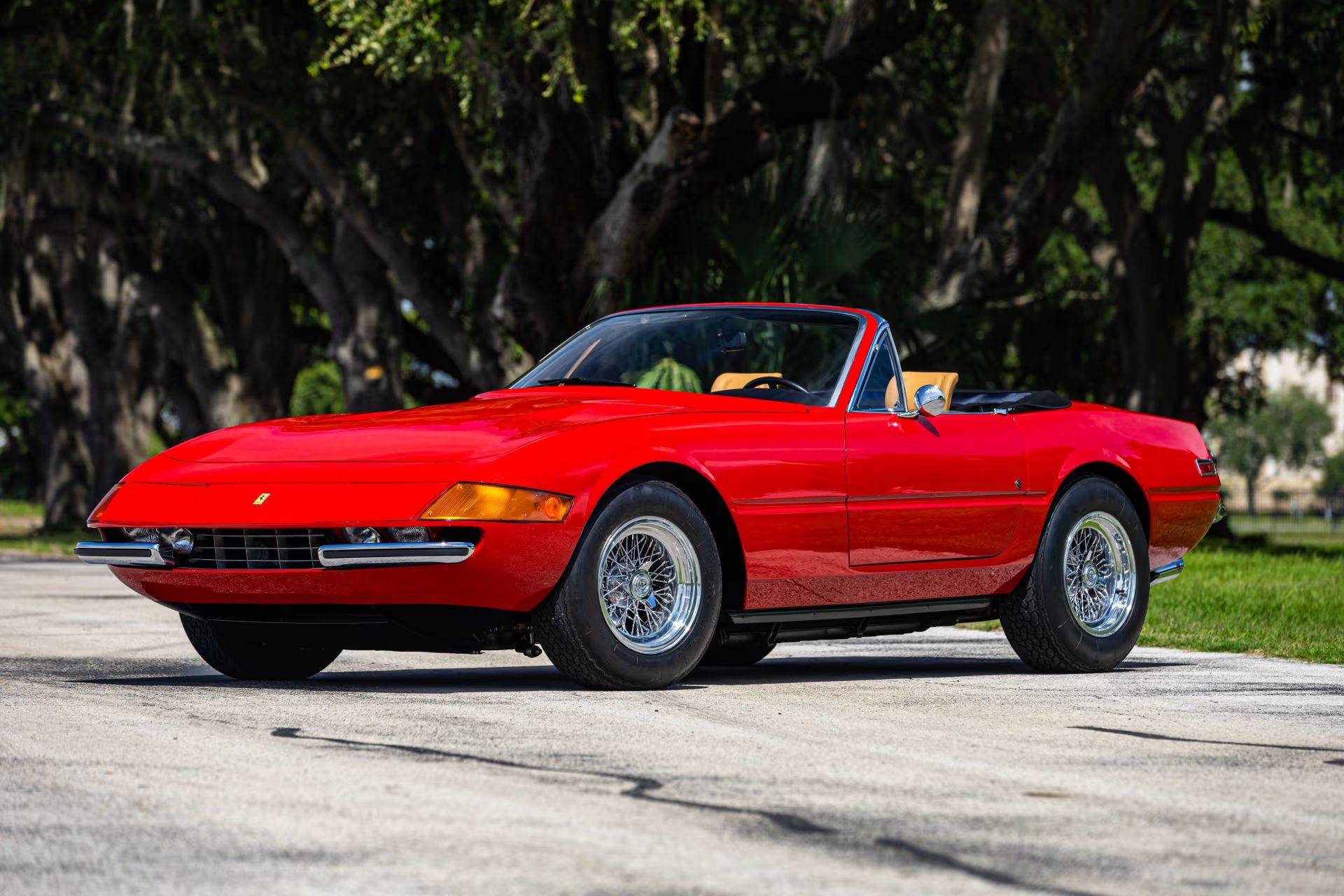 10 xe được đấu giá cao nhất tại sự kiện Mecum Monterey 2025