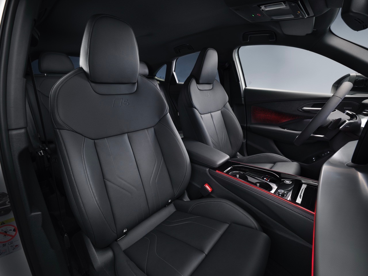 Audi Q3 Sportback thế hệ mới ra mắt, giá quy đổi từ 1,42 tỷ đồng