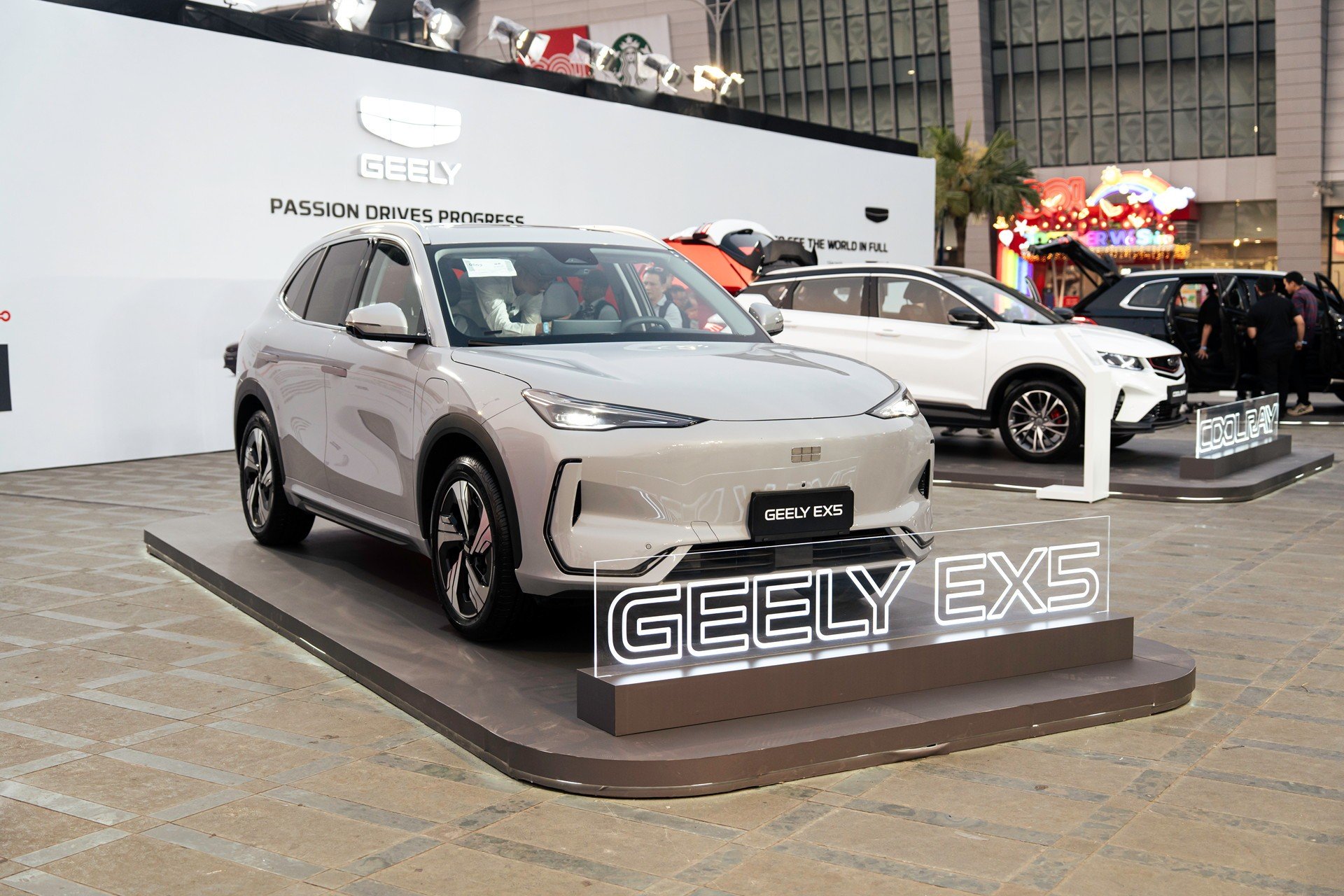 Tasco Auto đem 5 mẫu Geely và Lynk & Co tới hoạt động lái thử xe tại PVOIL VGC 2025