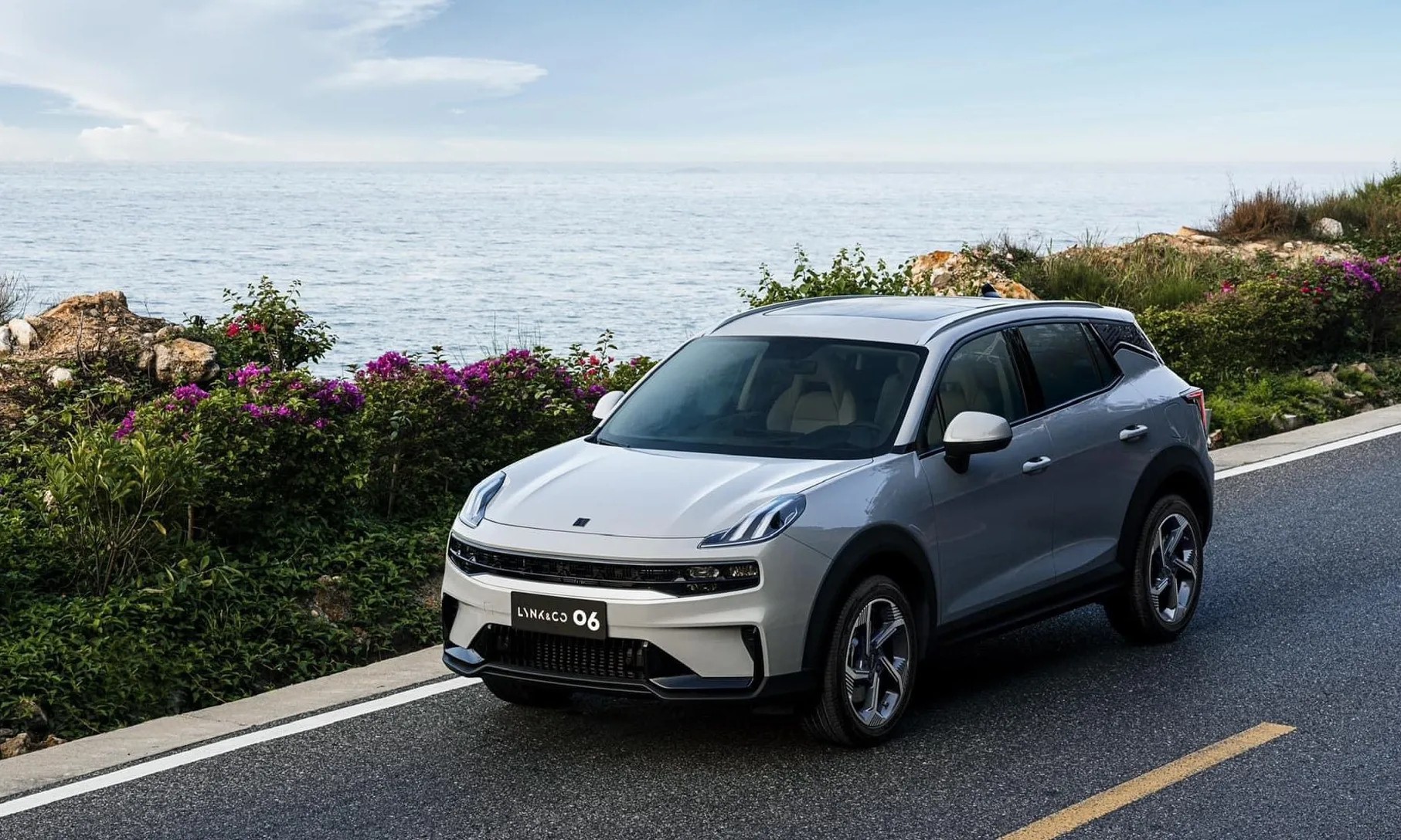 Tasco Auto đem 5 mẫu Geely và Lynk & Co tới hoạt động lái thử xe tại PVOIL VGC 2025