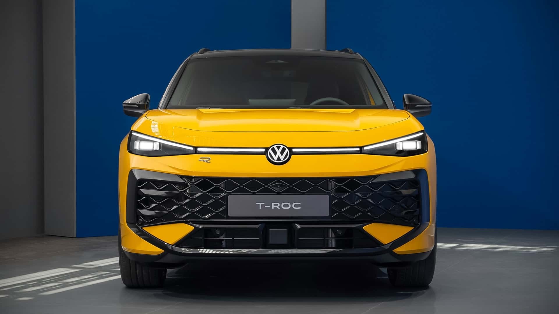 Volkswagen đã làm gì để T-Roc 2025 rộng rãi và thực dụng hơn?