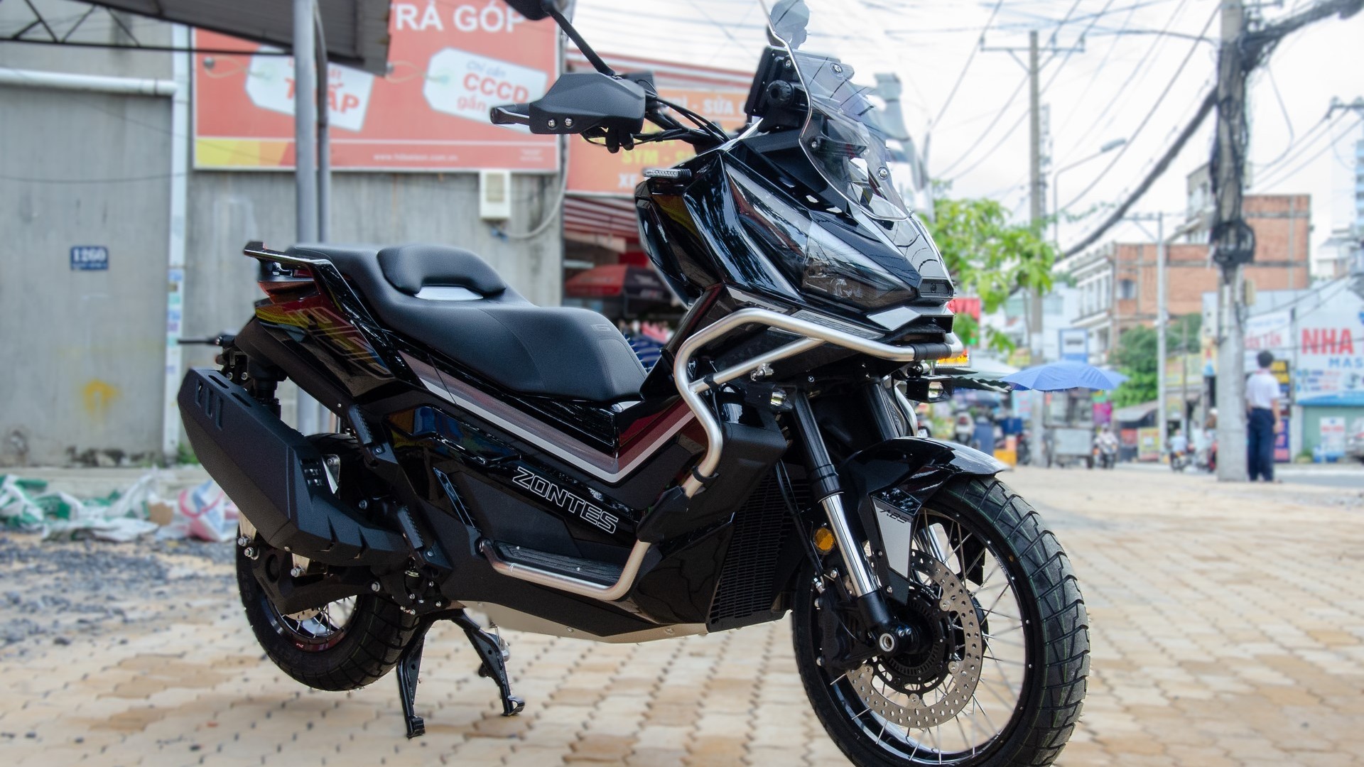 Cận cảnh Zontes 368G, xe tay ga Trung Quốc giá 138 triệu đồng