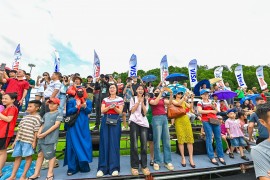 Khán giả Thanh Hoá phấn khích khi lần đầu chung kết PVOIL VGC 2025 tổ chức tại quê nhà