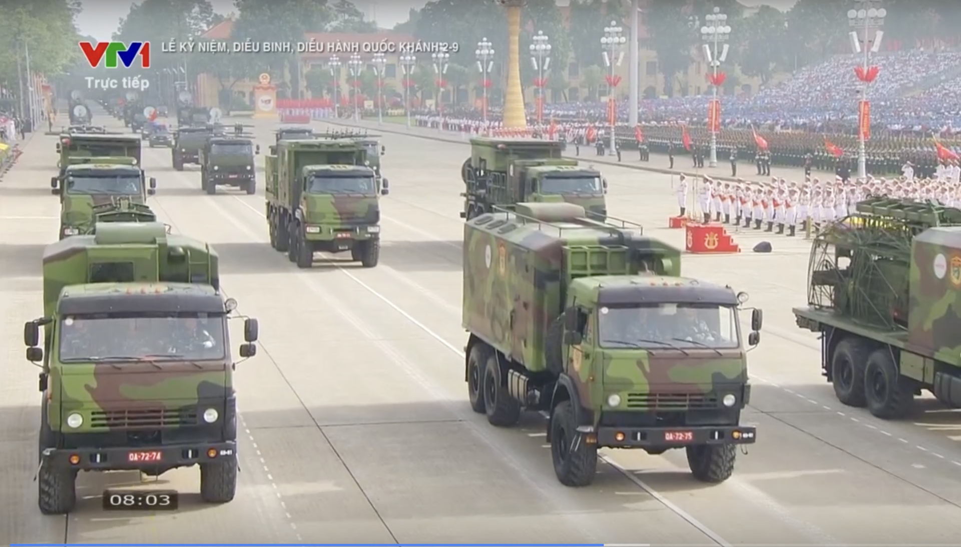 Ngắm và xem thông tin về dàn khí tài, xe đặc chủng của Quân đội nhân dân Việt Nam trong diễu binh