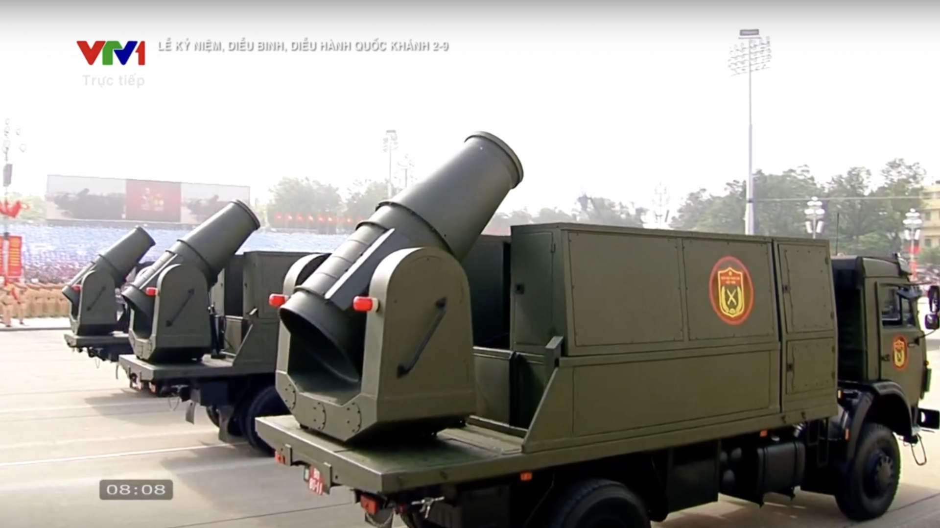 Ngắm và xem thông tin về dàn khí tài, xe đặc chủng của Quân đội nhân dân Việt Nam trong diễu binh