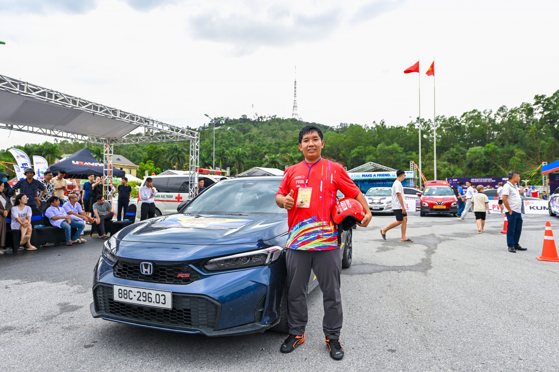 Honda Civic e: HEV RS chinh phục nhà vô địch PVOIL VGC 2025 Hạng Cầu trước như thế nào? Honda Civic e: HEV RS chinh phục nhà vô địch PVOIL VGC 2025 Hạng Cầu trước như thế nào?