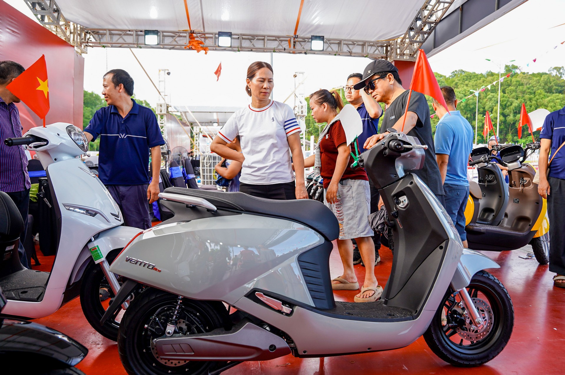 VinFast mang đến trải nghiệm xe máy điện đáng nhớ tại PVOIL VGC 2025