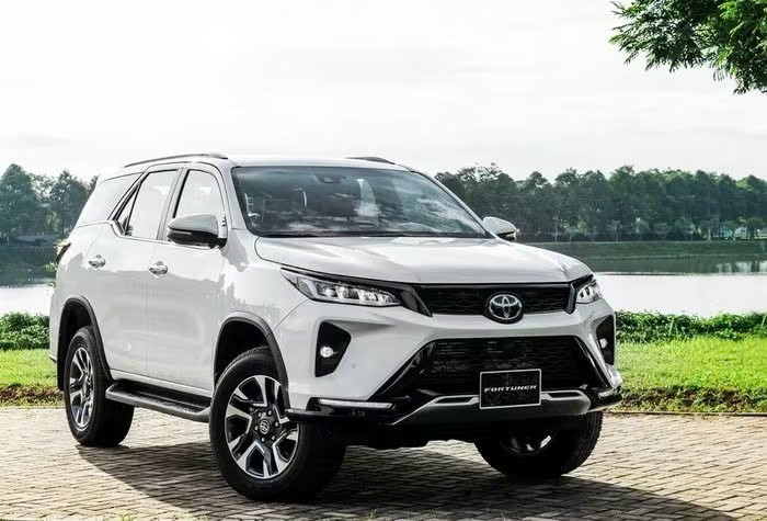 Các mẫu xe bất ngờ tăng giá trong tháng 9/2025