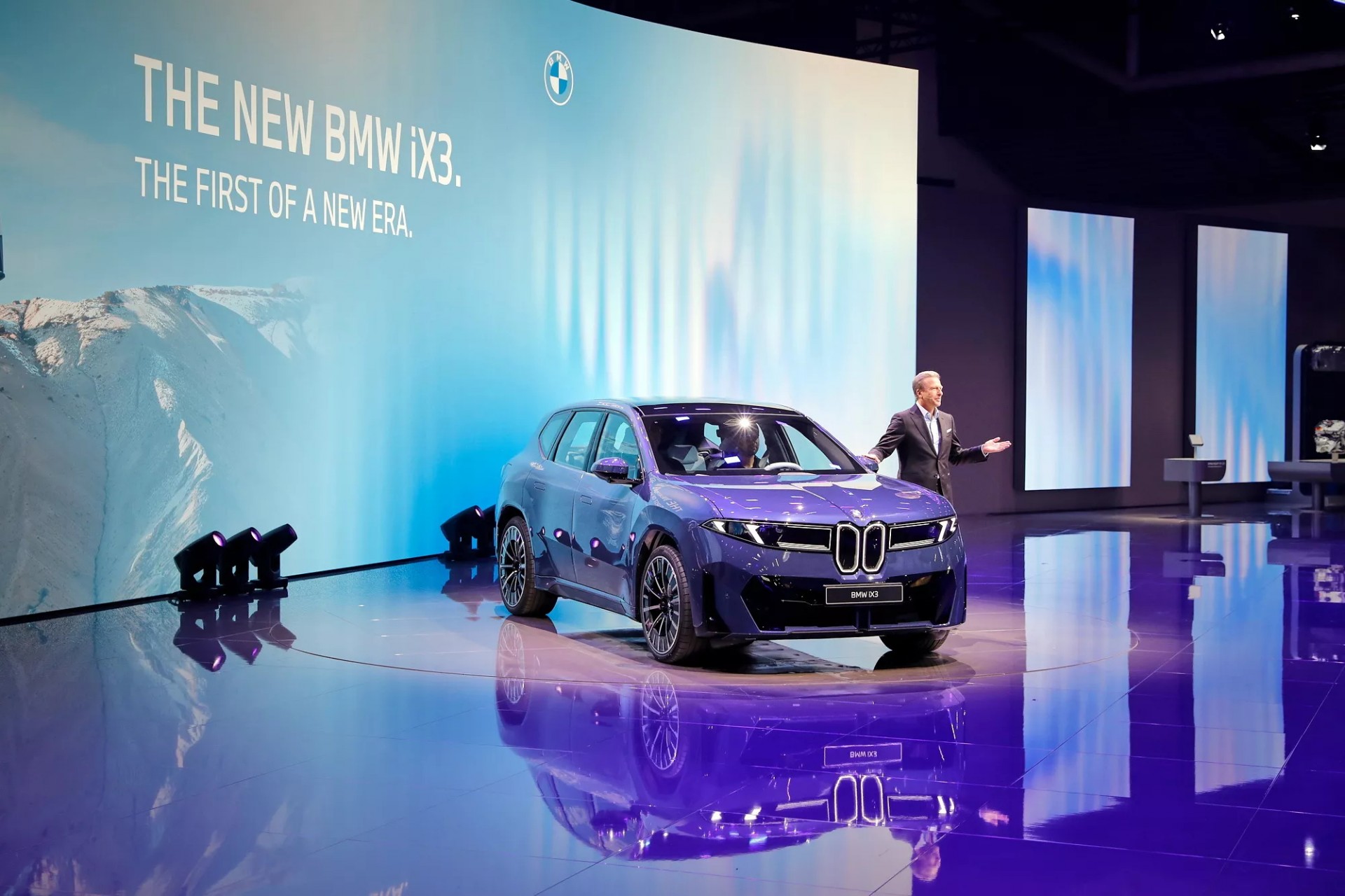 SUV điện cao cấp BMW iX3 thế hệ mới chính thức ra mắt lần đầu tiên tại IAA Mobility 2025 SUV điện cao cấp BMW iX3 thế hệ mới chính thức ra mắt lần đầu tiên tại IAA Mobility 2025