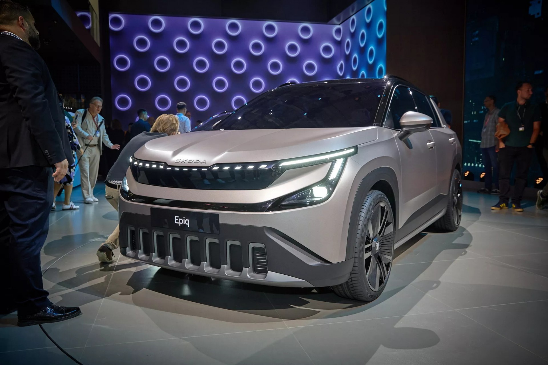 Skoda Epiq - SUV điện nhỏ nhất, giá chỉ như xe xăng của hãng được ra mắt tại IAA Mobility 2025 Skoda Epiq - SUV điện nhỏ nhất, giá chỉ như xe xăng của hãng được ra mắt tại IAA Mobility 2025