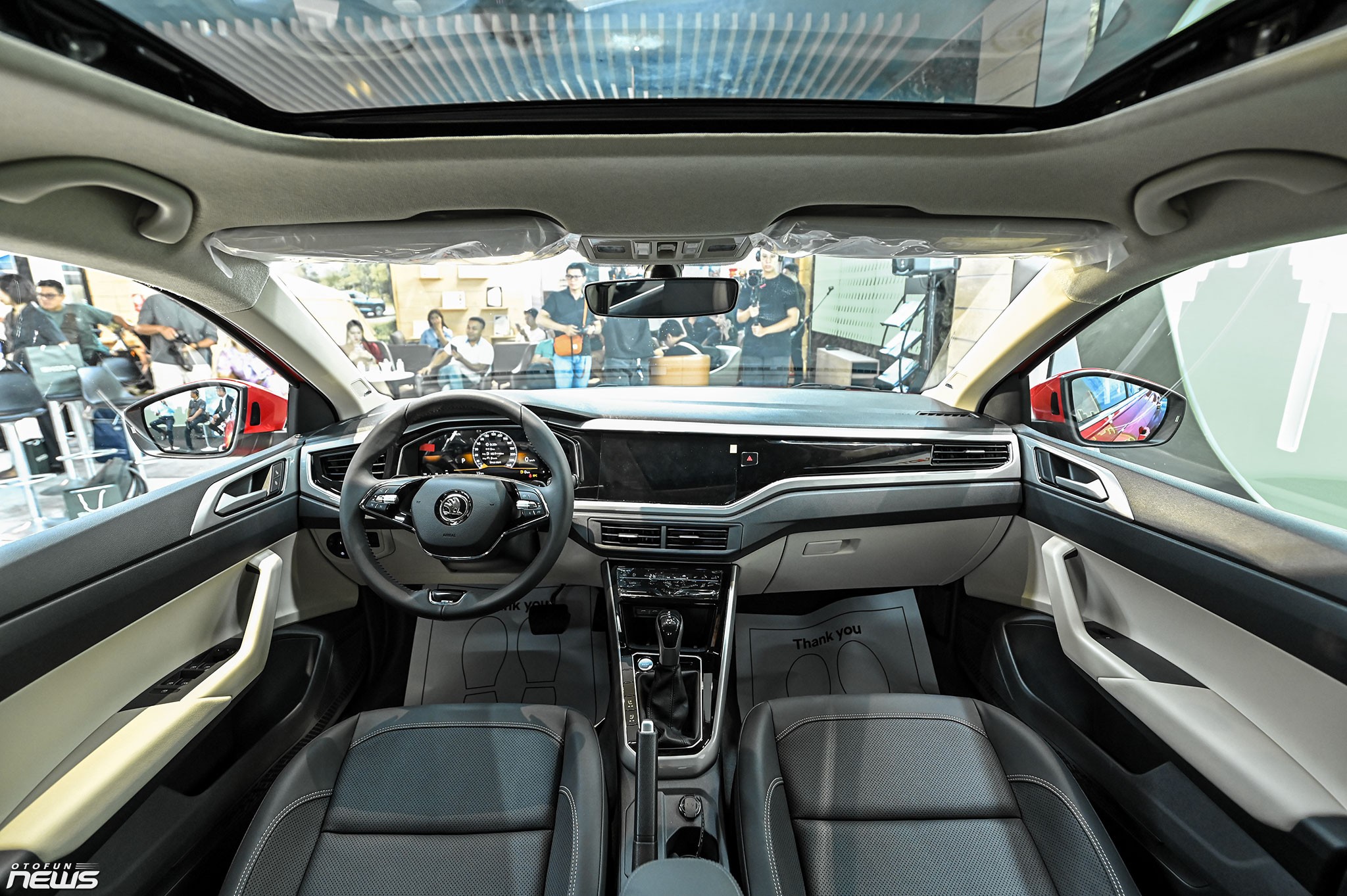 Skoda Slavia ra mắt, giá từ 468 triệu đồng, gây áp lực tới Vios, Accent