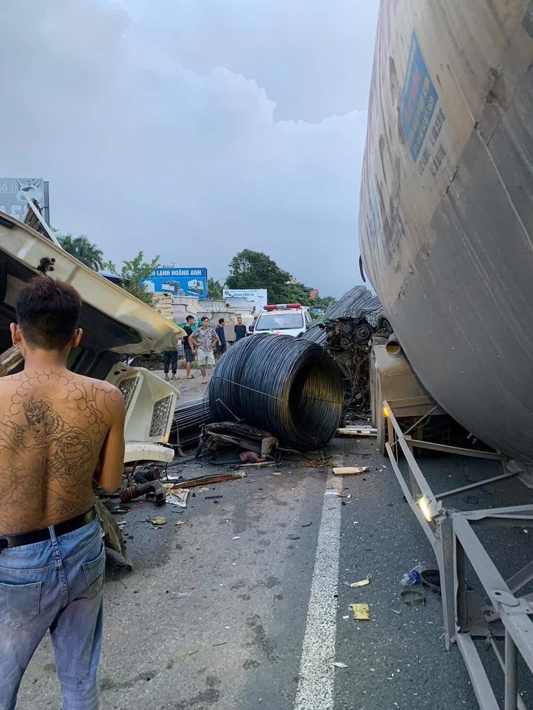 Tổng hợp tin tức tai nạn giao thông ngày 12/9/2025 Tổng hợp tin tức tai nạn giao thông ngày 12/9/2025