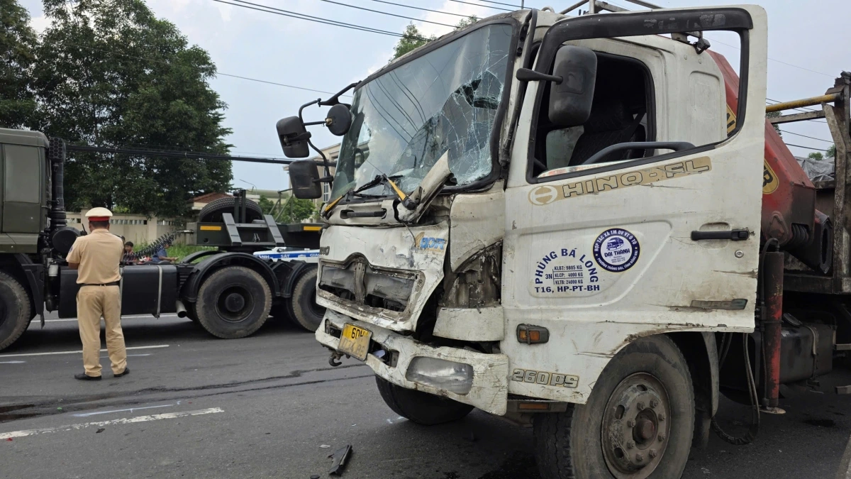 Tổng hợp tin tức tai nạn giao thông ngày 12/9/2025 Tổng hợp tin tức tai nạn giao thông ngày 12/9/2025