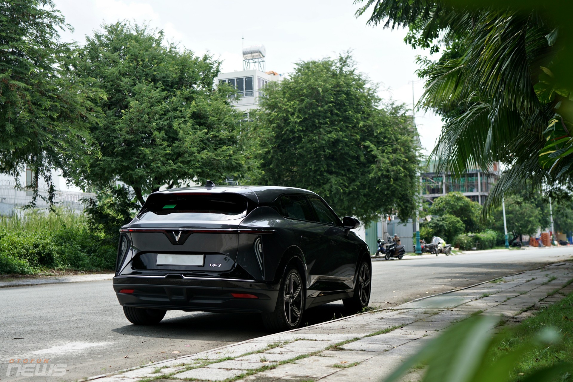 Sống chất cùng lựa chọn xanh: Khi chủ xe tại TP.HCM chuyển từ xe xăng sang xe điện Sống chất cùng lựa chọn xanh: Khi chủ xe tại TP.HCM chuyển từ xe xăng sang xe điện