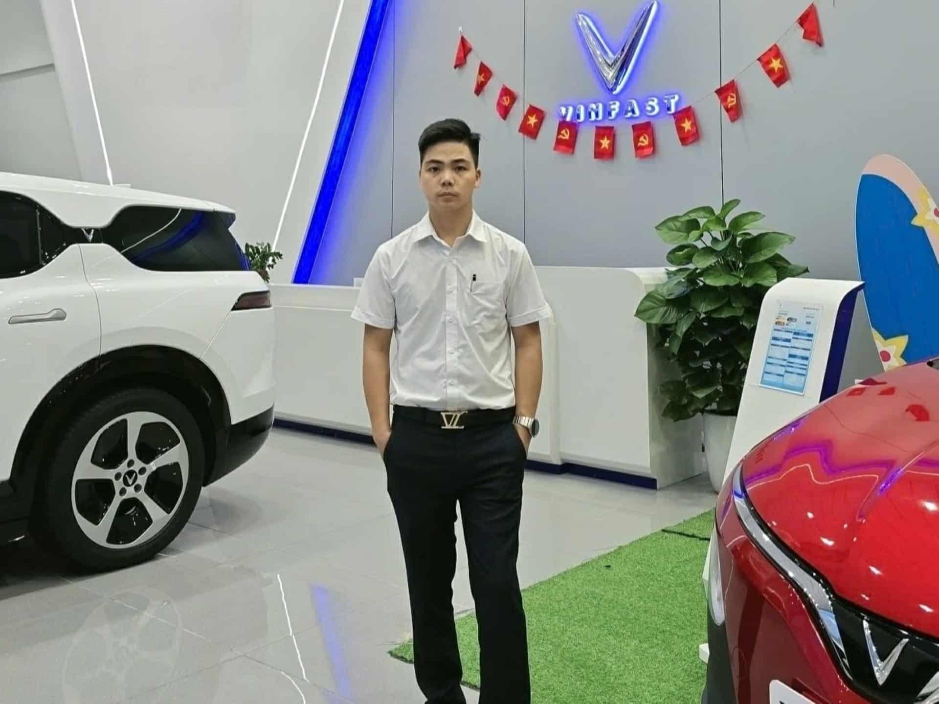 Sở hữu 10 cơ sở bán xe máy điện VinFast, ông chủ chia sẻ trung bình bán 700 xe/tháng