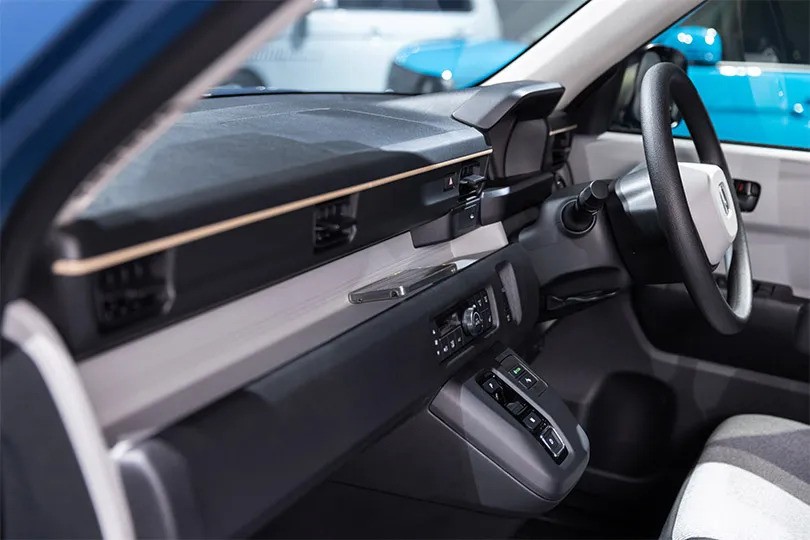 Honda N-One e - Mẫu xe kei chạy điện bé nhỏ mà tiện lợi ra mắt Nhật Bản với giá khoảng 483 triệu đồng Honda N-One e - Mẫu xe kei chạy điện bé nhỏ mà tiện lợi ra mắt Nhật Bản với giá khoảng 483 triệu đồng