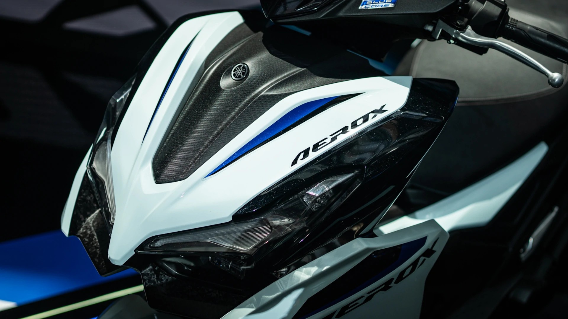 Yamaha Aerox 2025 ra mắt, xe ga kiểu Supersport giá 71 triệu đồng