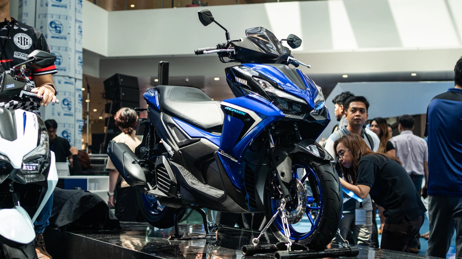 Yamaha Aerox 2025 ra mắt tại Thái Lan