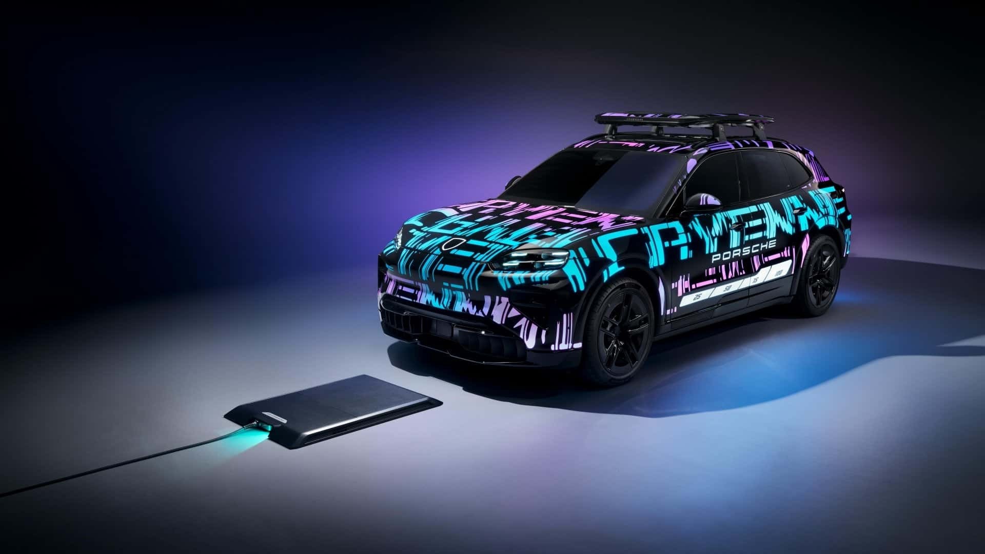 Porsche phát triển tấm sạc xe điện không dây, giá 155 triệu đồng làm tùy chọn cho mẫu Cayenne EV mới