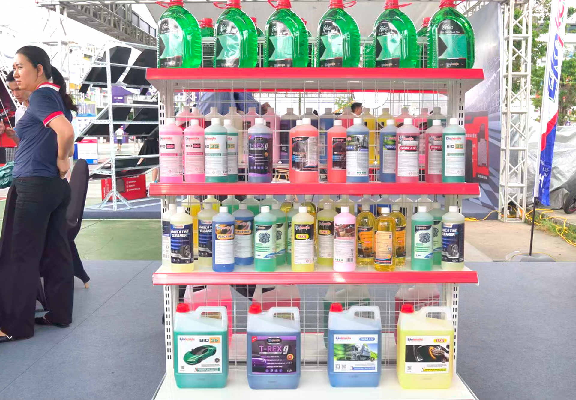 Ekokemika đồng hành cùng PVOIL VGC 2025 - Khi chăm xe thông minh gặp gỡ đam mê tốc độ