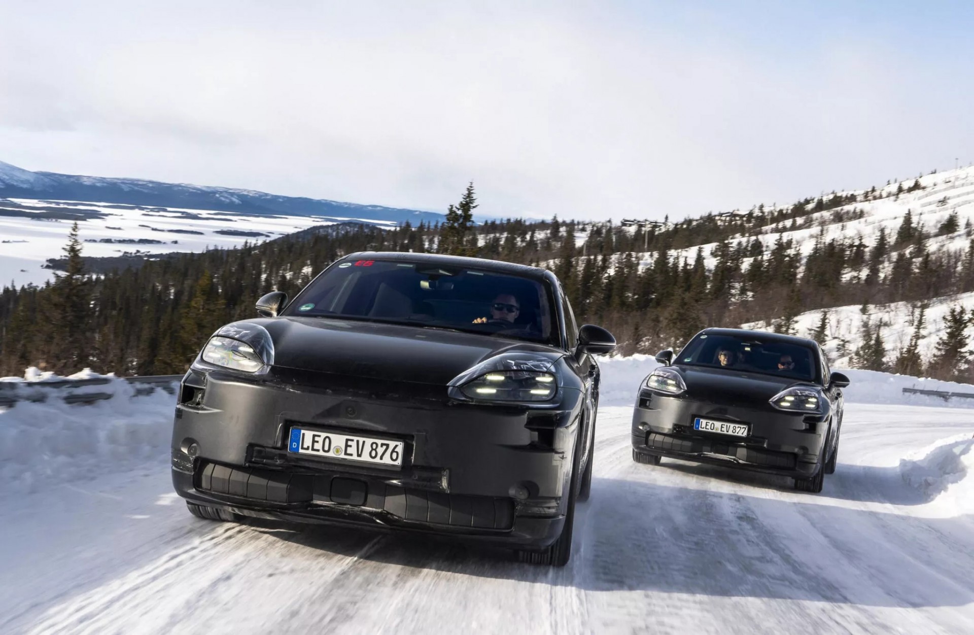 Ứng dụng AI cắt ngắn công đoạn phát triển Porsche Cayenne chạy điện như thế nào