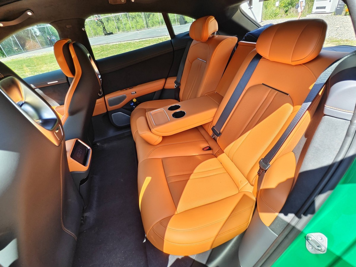 Vì sao Xiaomi YU7 khiến các hãng xe Châu Âu phải lo ngại? Vì sao Xiaomi YU7 khiến các hãng xe Châu Âu phải lo ngại?