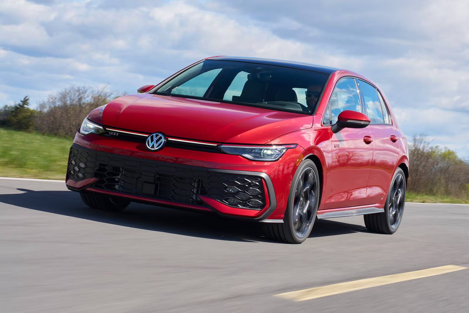 Volkswagen Golf chốt lịch ra mắt tại Việt Nam