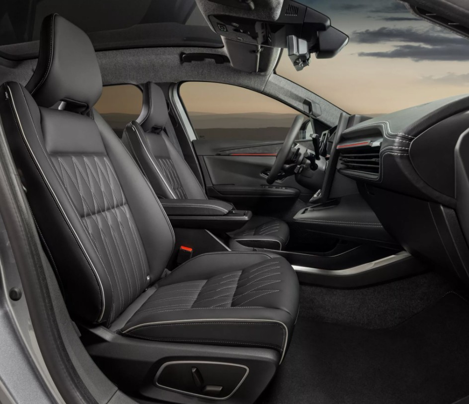 Eclipse Cross EV 2026 ra mắt, Mitsubishi còn lại gì ngoài logo? Eclipse Cross EV 2026 ra mắt, Mitsubishi còn lại gì ngoài logo?