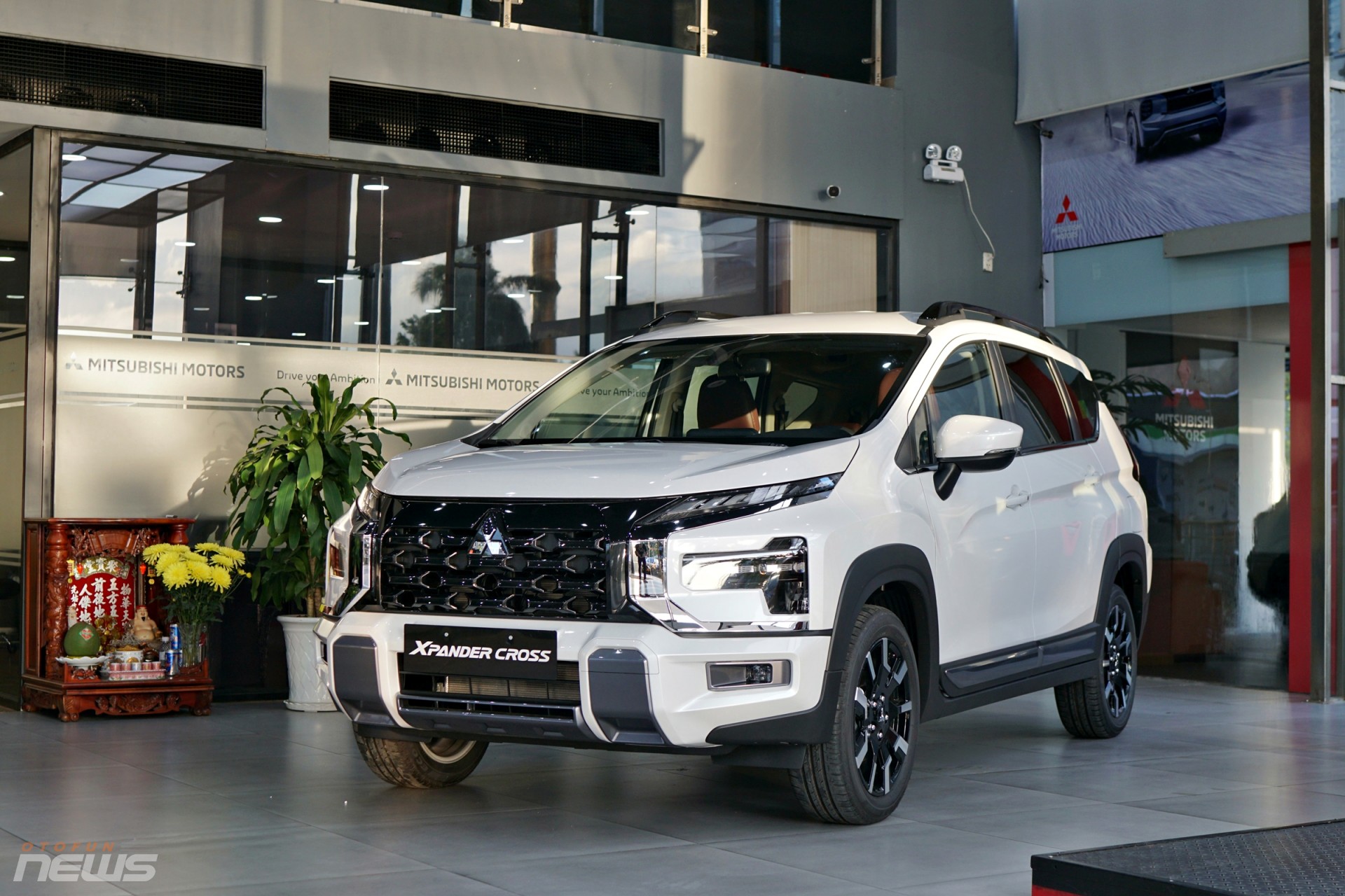 Hai phiên bản của Mitsubishi Xpander 2025 ra mắt, thêm trang bị và giá tăng 1 triệu đồng Hai phiên bản của Mitsubishi Xpander 2025 ra mắt, thêm trang bị và giá tăng 1 triệu đồng