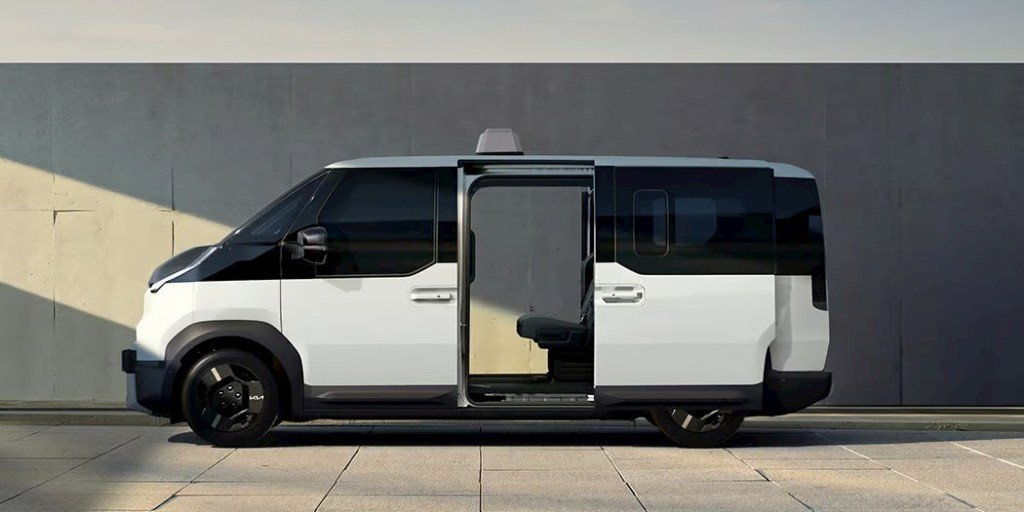 Xe van điện Kia PV5 bước vào lĩnh vực taxi với tùy chọn màn hình chuyên biệt