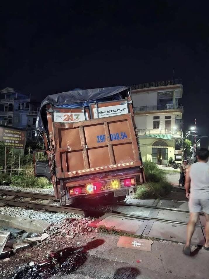 Tổng hợp tin tức tai nạn giao thông ngày 23/9/2025