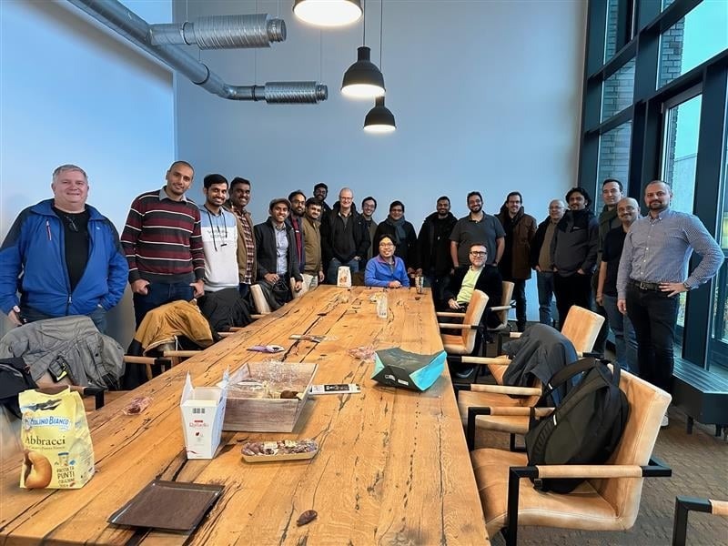 Hé lộ đội ngũ Hé lộ đội ngũ