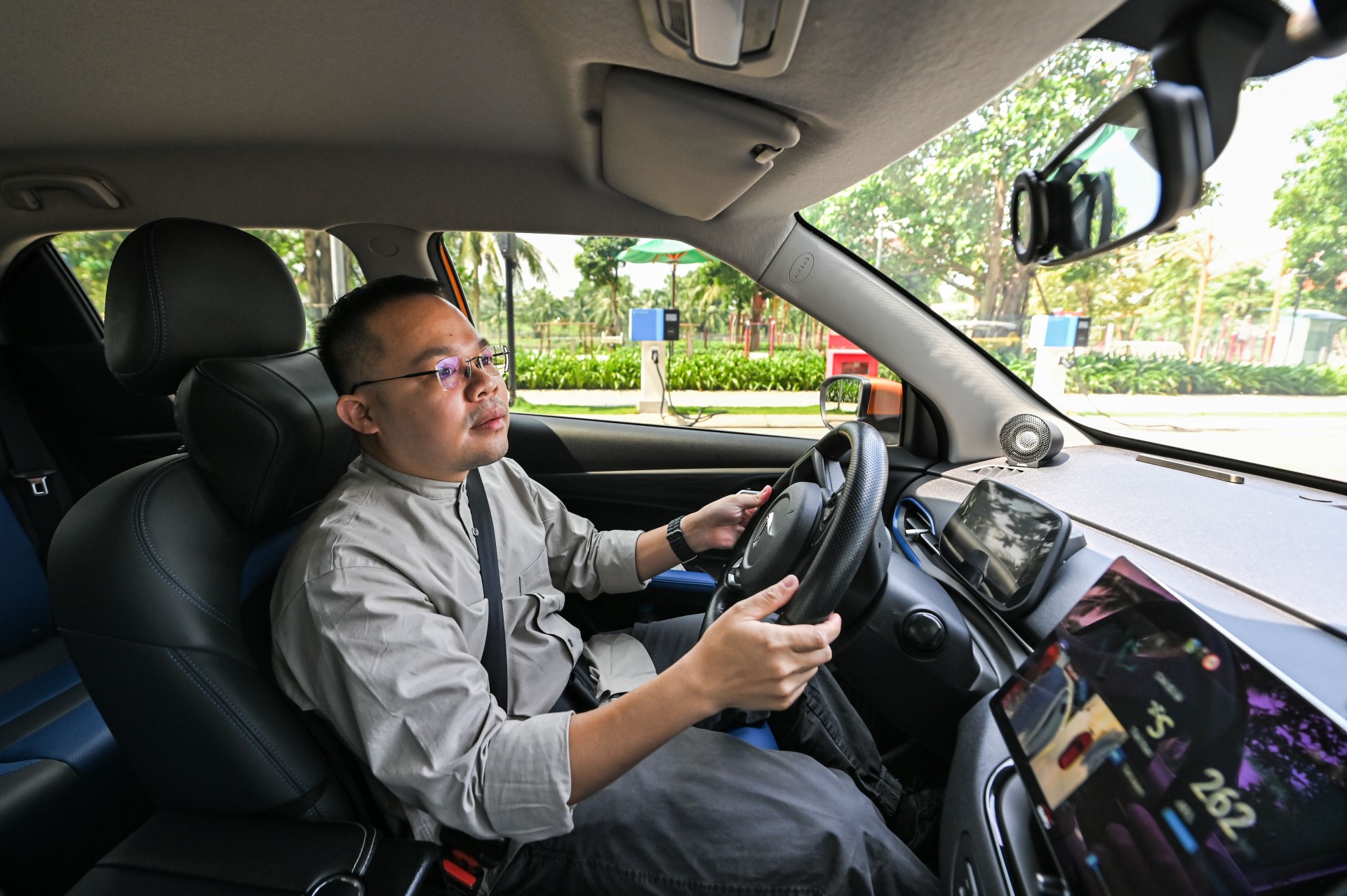 VinFast VF 5 – Minh chứng của sự bền bỉ, lựa chọn xanh cho tương lai lâu dài VinFast VF 5 – Minh chứng của sự bền bỉ, lựa chọn xanh cho tương lai lâu dài