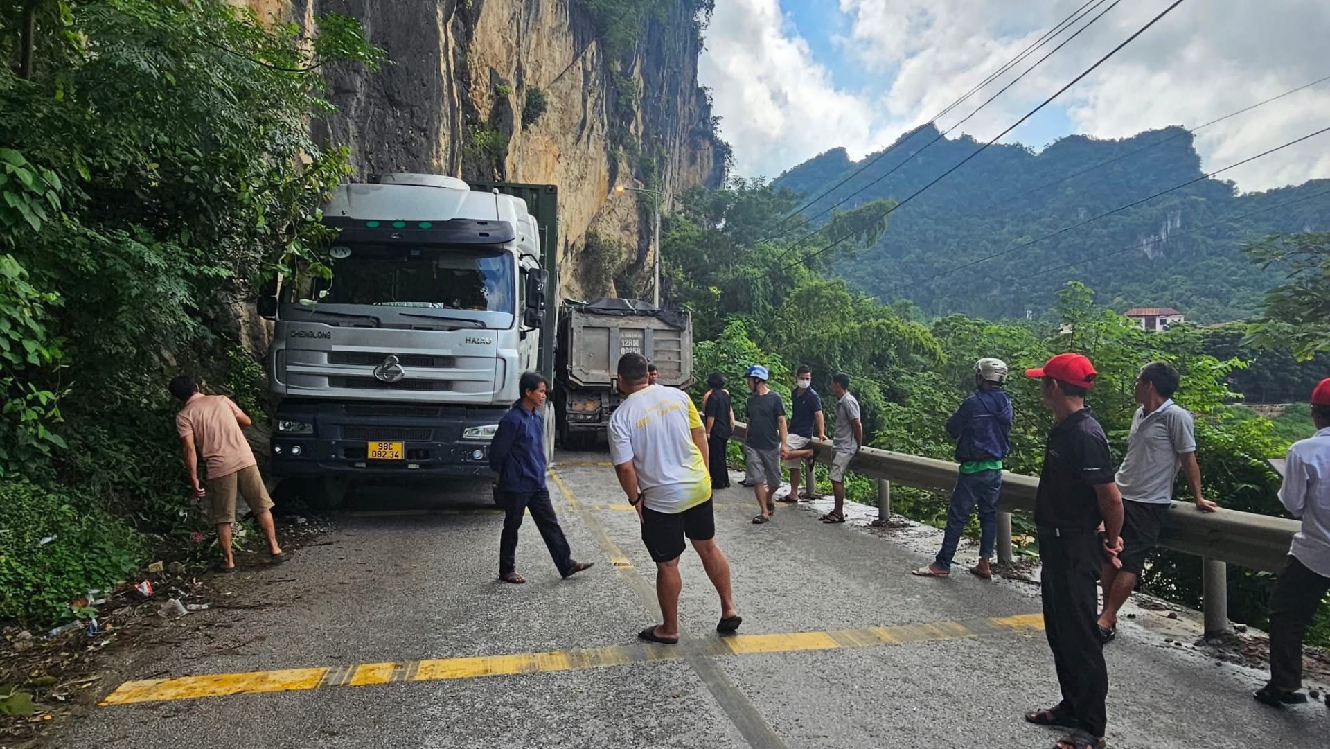 Tổng hợp tin tức tai nạn giao thông ngày 27/9/2025