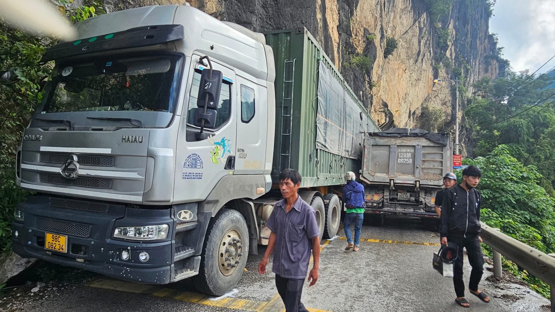 Tổng hợp tin tức tai nạn giao thông ngày 27/9/2025