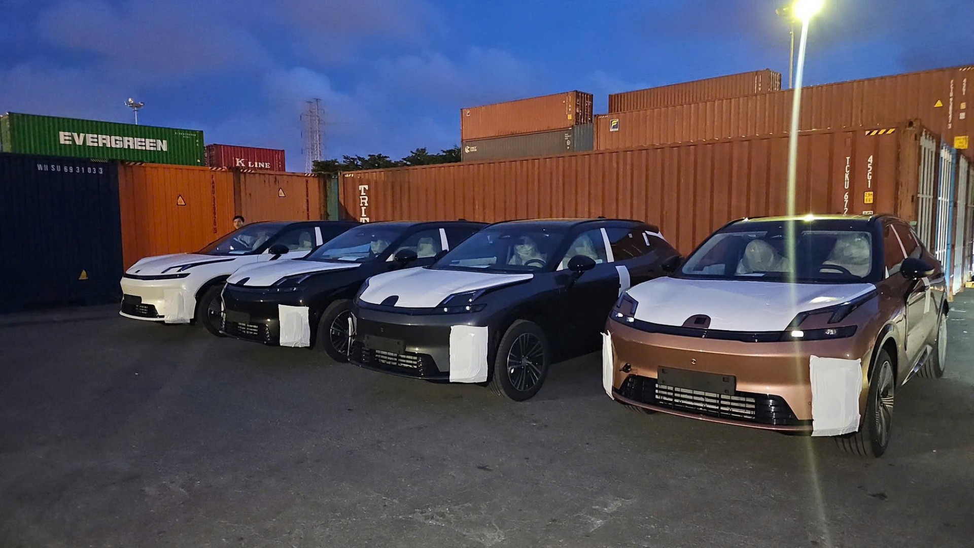 Lynk & Co 08 EM-P chốt ra mắt ngày 16/10 tới