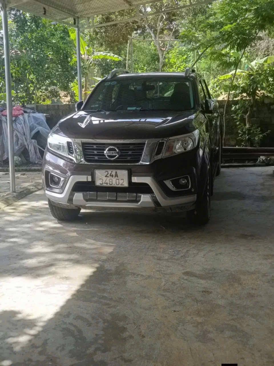 tìm thấy chiếc bán tải Nissan Navara chở 3 người mất tích ở Lào Cai