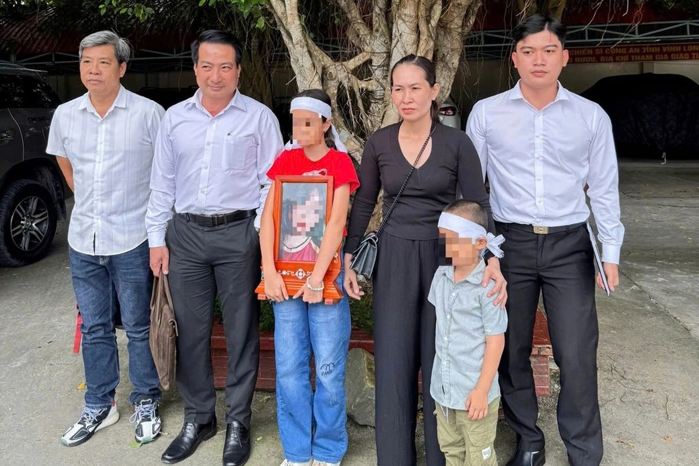 Vụ nữ sinh 14 tuổi ở Vĩnh Long sẽ ra sao sau khi tạm đình chỉ giải quyết? Vụ nữ sinh 14 tuổi ở Vĩnh Long tạm đình chỉ giải quyết