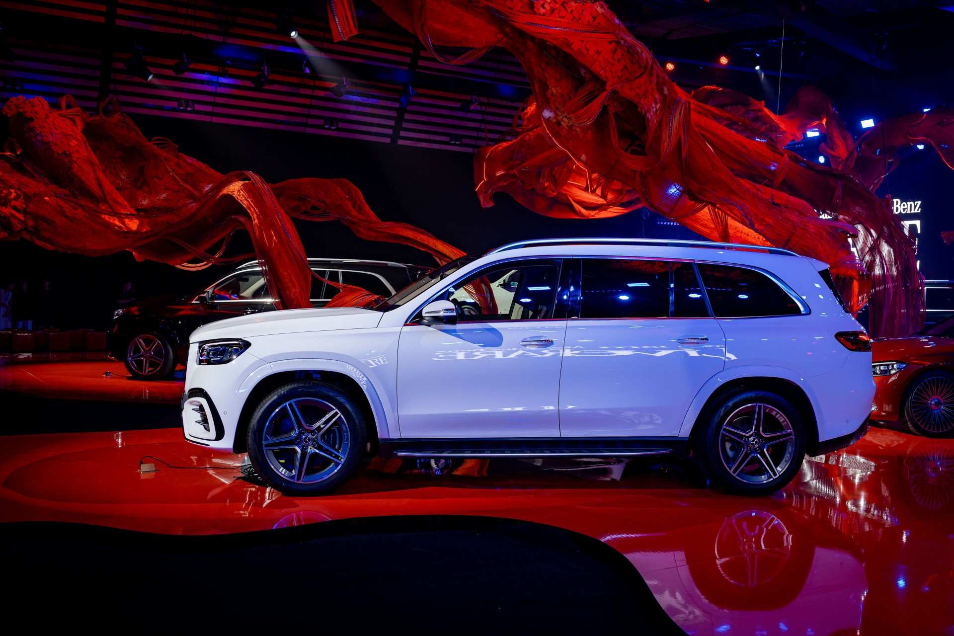 Mercedes-Benz GLS 450 4Matic Edition 30 ra mắt, giới hạn 30 chiếc