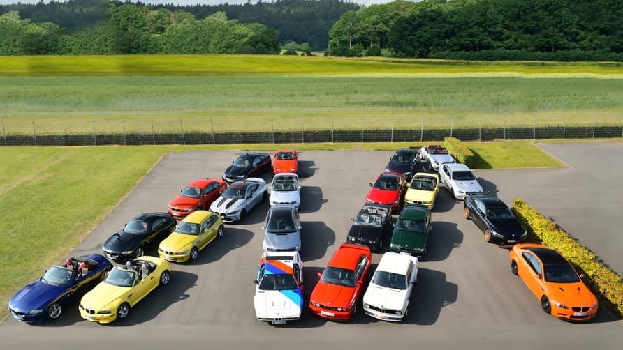 Bộ sưu tập 22 chiếc BMW M hiếm có sẽ được bán đấu giá ước tính hơn 100 tỷ đồng